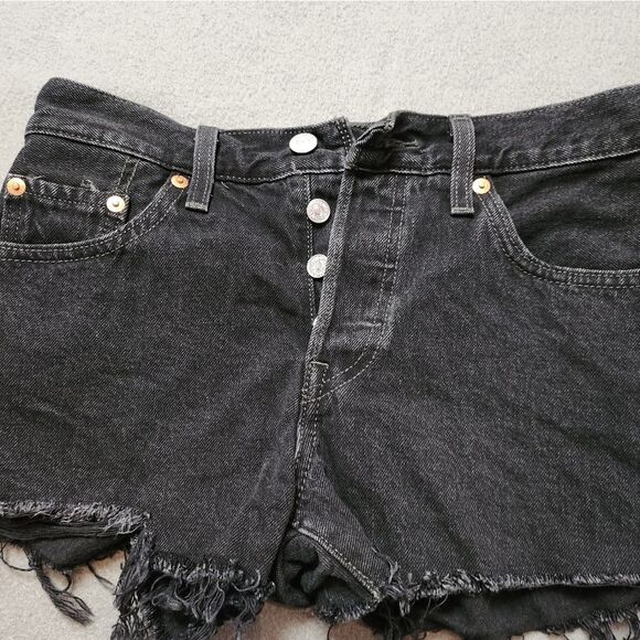 Levi's Black Jean Shorts 501 Raw Hem Shorts Sz 25 - Picture 3 of 10